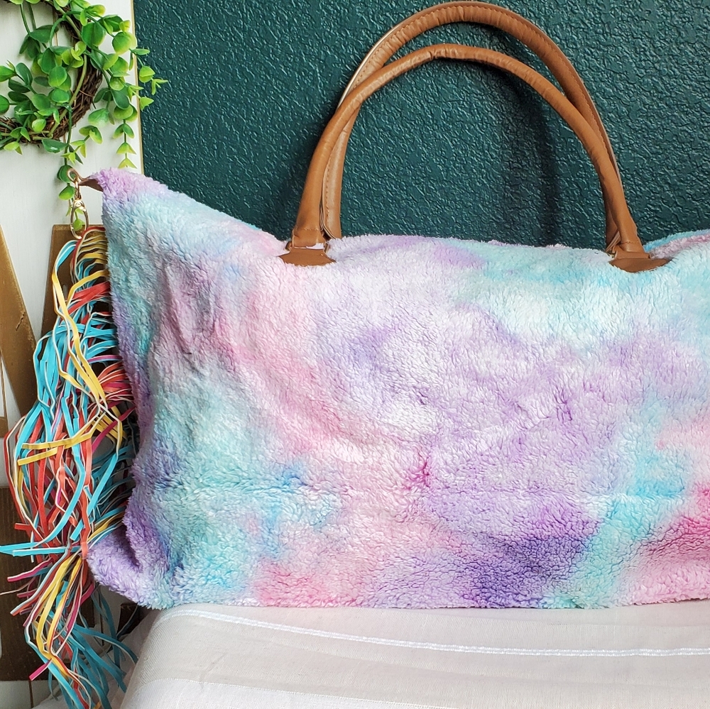 Tye Dye Print Fringe Weekender Bag